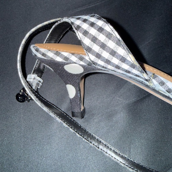 J.Renee Black and White Gingham Heels with Polka Dot Bow - Picture 5 of 5